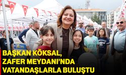 Başkan Köksal, Zafer Meydanı’ndaki Kitap Günleri’nde vatandaşlarla buluştu