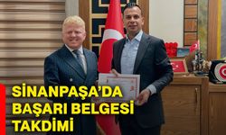 Sinanpaşa’da başarı belgesi takdimi
