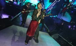 Mustafa Sandal’dan Nikbinler’e yapay zeka tartışması sonrası destek