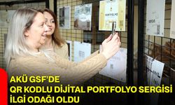 AKÜ GSF’de QR Kodlu Dijital Portfolyo Sergisi İlgi Odağı Oldu