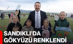 Sandıklı’da Gökyüzü Renklendi