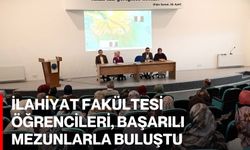 İlahiyat Fakültesi Öğrencileri, Başarılı Mezunlarla Buluştu