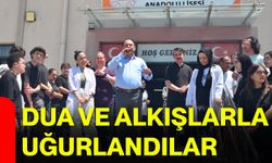 Dua ve alkışlarla uğurlandılar