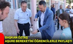 Başkan Öztaş aşure bereketini öğrencilerle paylaştı