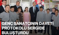 Genç sanatçının daveti protokolü sergide buluşturdu