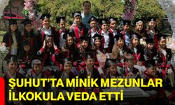 Şuhut’ta minik mezunlar ilkokula veda etti