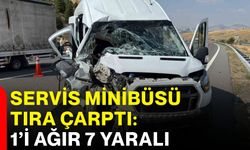 Servis minibüsü tıra arkadan çarptı: 1’i ağır 7 yaralı