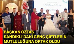 Başkan Öztaş, Sandıklı’daki genç çiftlerin mutluluğuna ortak oldu