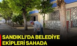 Sandıklı’da belediye ekipleri sahada