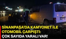 Sinanpaşa’da kamyonet ile otomobil çarpıştı: Çok sayıda yaralı var!