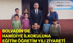 Bolvadin’de Hamidiye İlkokuluna eğitim öğretim yılı ziyareti
