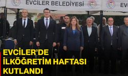 Evciler’de ilköğretim haftası kutlandı