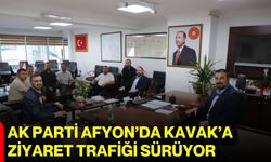 AK Parti Afyon’da Kavak’a ziyaret trafiği sürüyor