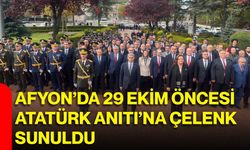 Afyon’da 29 Ekim Öncesi Atatürk Anıtı’na çelenk sunuldu