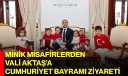 Minik misafirlerden Vali Aktaş’a Cumhuriyet Bayramı ziyareti
