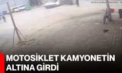 Motosiklet kamyonetin altına girdi
