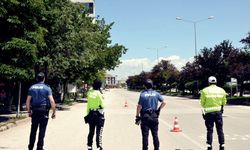 Motosiklet, Traktör ve Servisler Hedef Alındı!