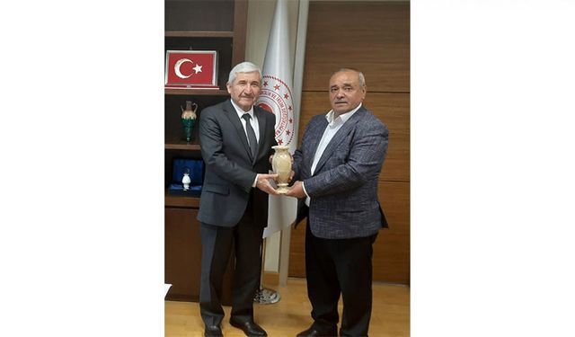 İscehisar Belediye Başkanı Ahmet Şahin, Çevre Yönetimi Genel Müdürü Recep Akdeniz'i neden ziyaret etti?