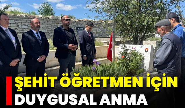 Şehit Öğretmen İçin Duygusal Anma