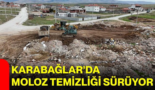 Karabağlar’da Moloz Temizliği Sürüyor