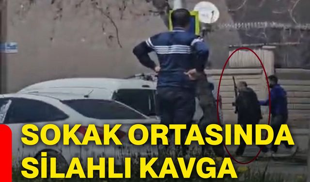 Sokak ortasında silahlı kavga