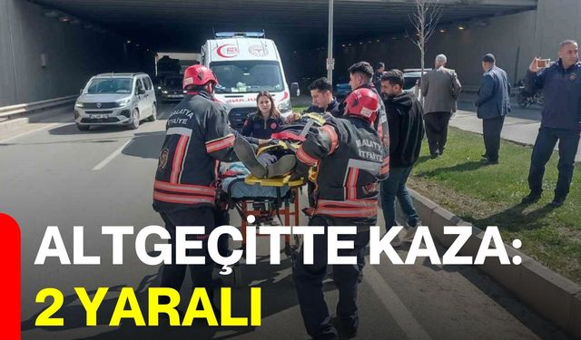 Altgeçitte Kaza: 2 Yaralı