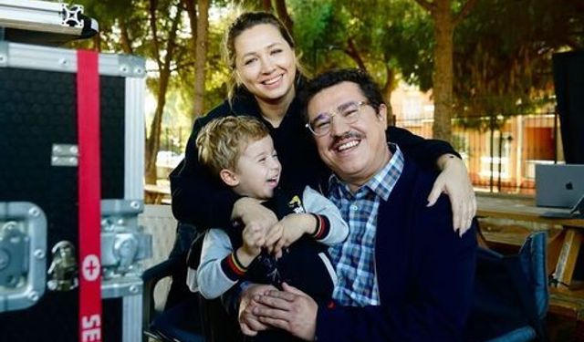 Aşkın 26 Yıllık Hikayesi: İbrahim Büyükak’tan Nostaljik Kare