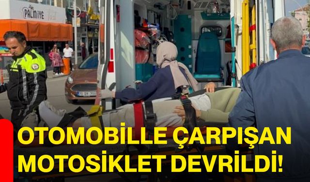 Otomobille çarpışan motosiklet devrildi!