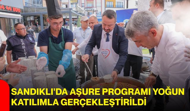 Sandıklı'da aşure programı yoğun katılımla gerçekleştirildi