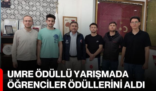 Umre ödüllü yarışmada öğrenciler ödüllerini aldı