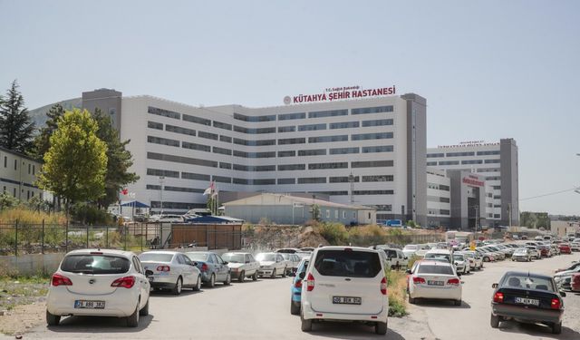 Vali, hastane güzergahında incelemeler yaptı