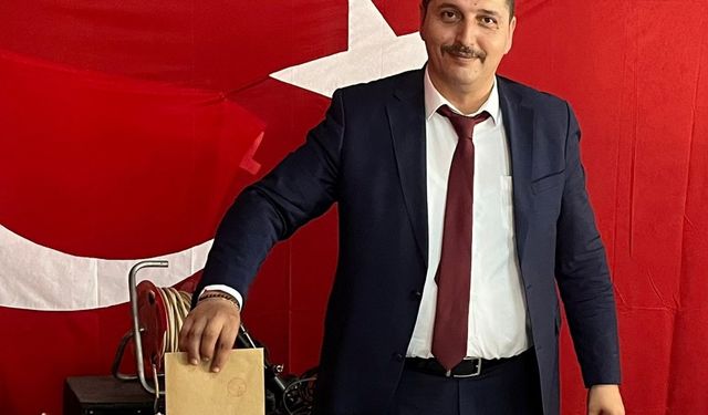 MHP BOLVADİN İLÇE BAŞKANLIĞINA MAHMUT KIZILTOPRAK SEÇİLDİ