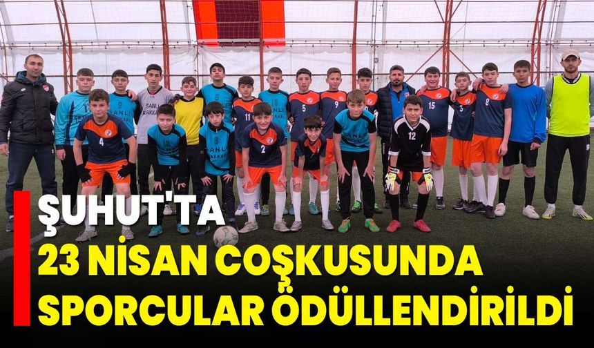 Şuhut'ta 23 Nisan Coşkusunda Sporcular Ödüllendirildi