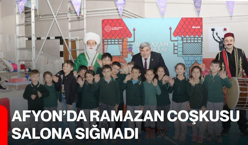 Afyon’da Ramazan Coşkusu Salona Sığmadı