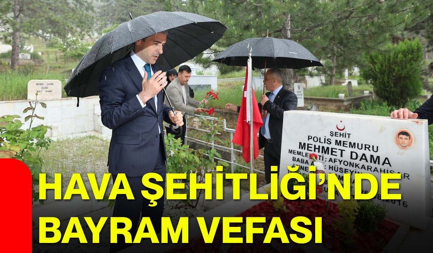 Hava Şehitliği’nde Bayram Vefası