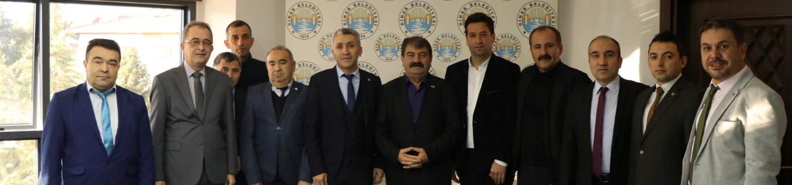 Dinar Belediye Başkanı Nihat Sarı, misafirlerini ağırladı