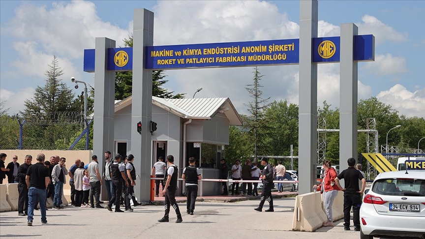 Ankara'nın Elmadağ Ilçesinde Bulunan Makine Ve Kimya Endüstrisi Fabrikasında patlama