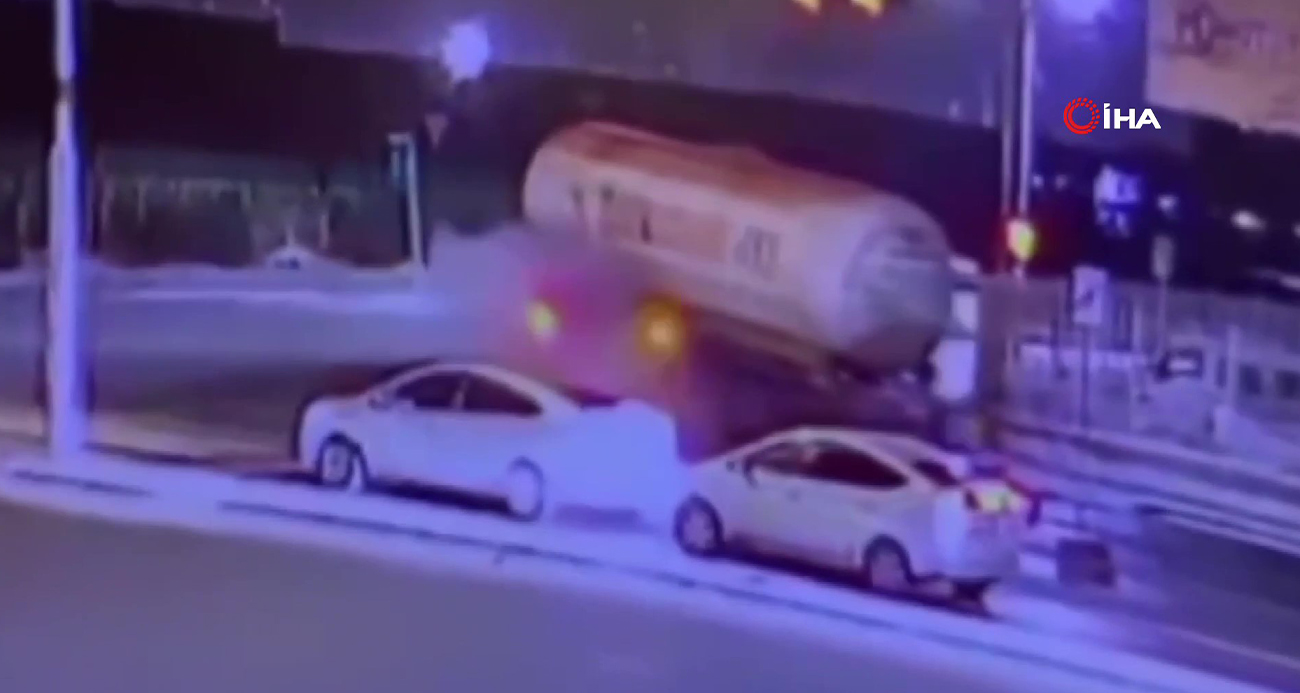 29 araca sıçrayan LPG Tanker kazasının anları ortaya çıktı!