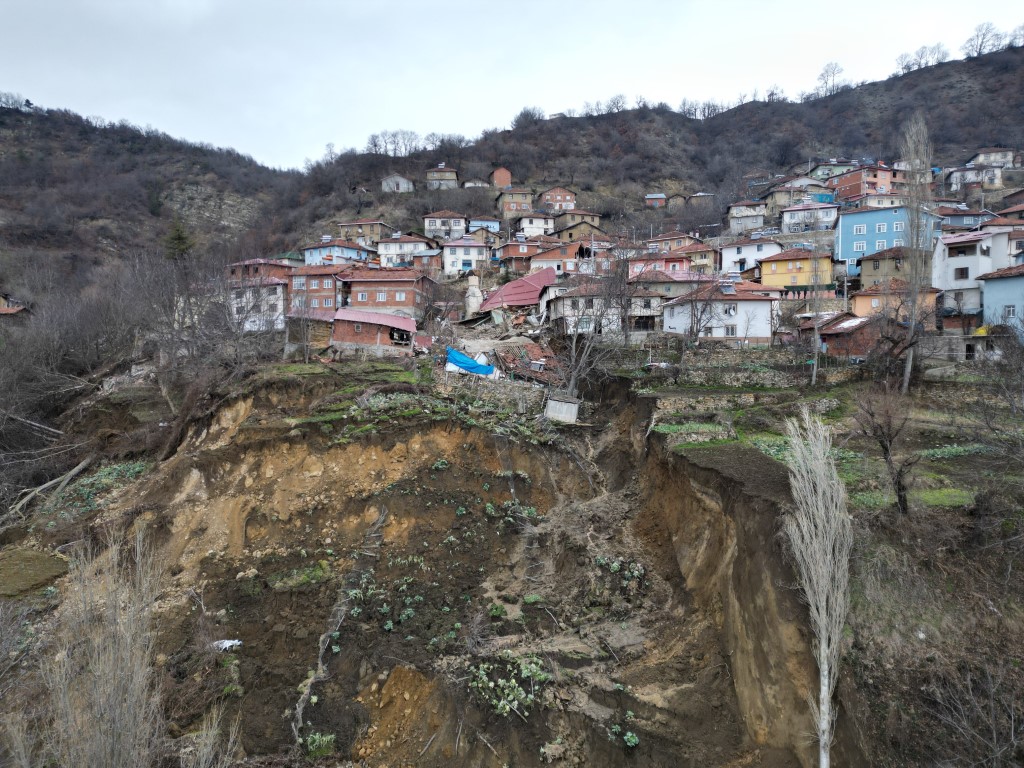 tokat'ta toprak kayması