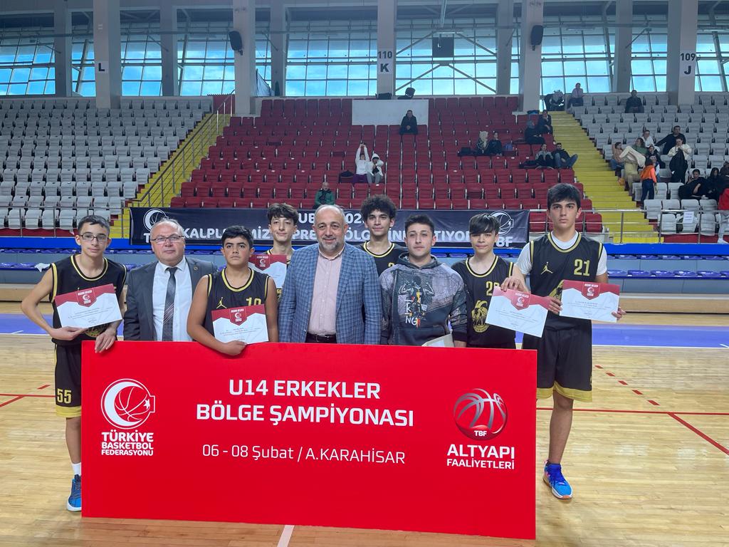 Afyonkarahisar'da Basketbol U-14 2.Bölge Şampiyonası Heyecanı Tamamlandı