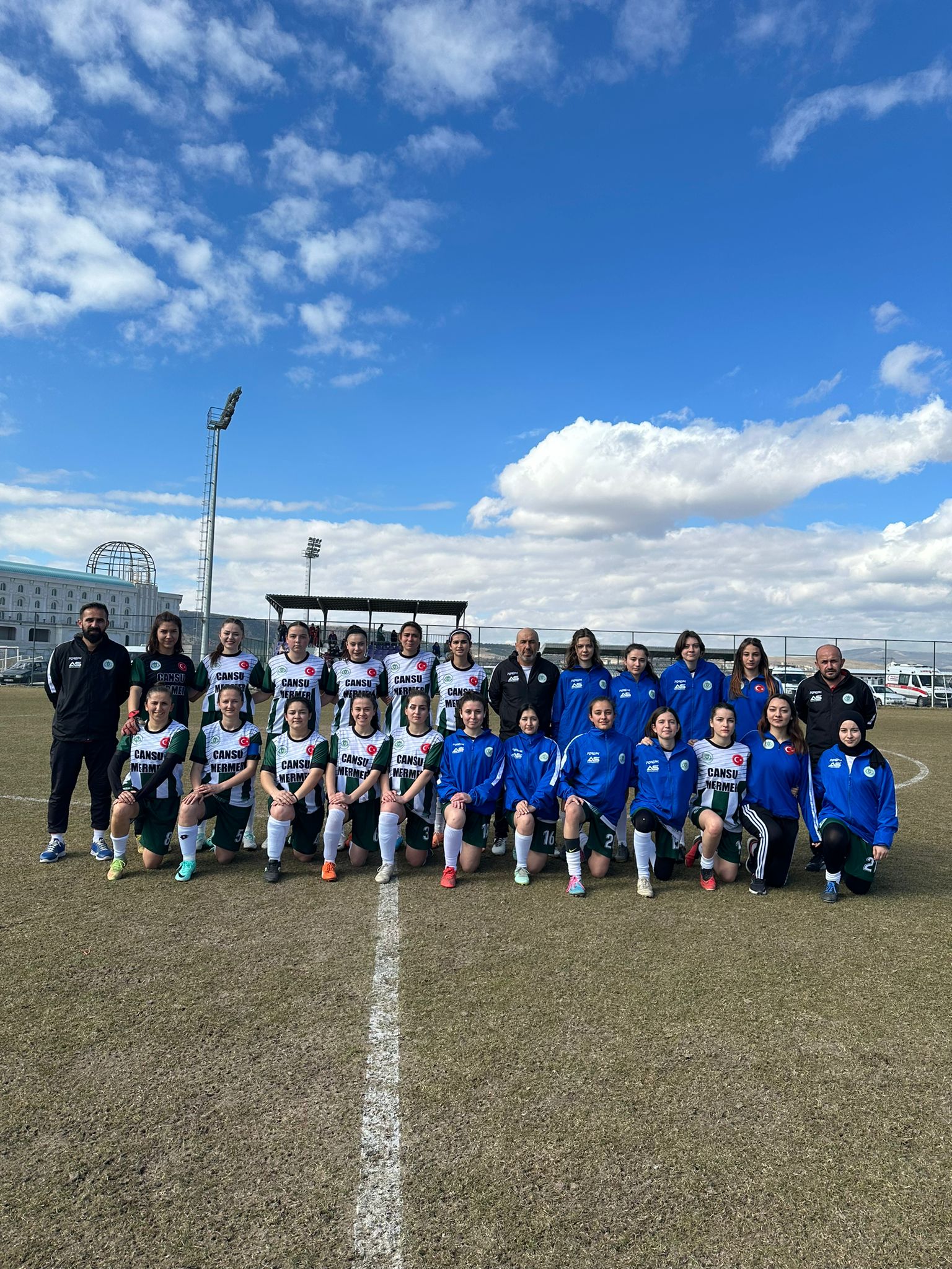 Afyon Anadolu Gücü Kadın Futbol Takımı