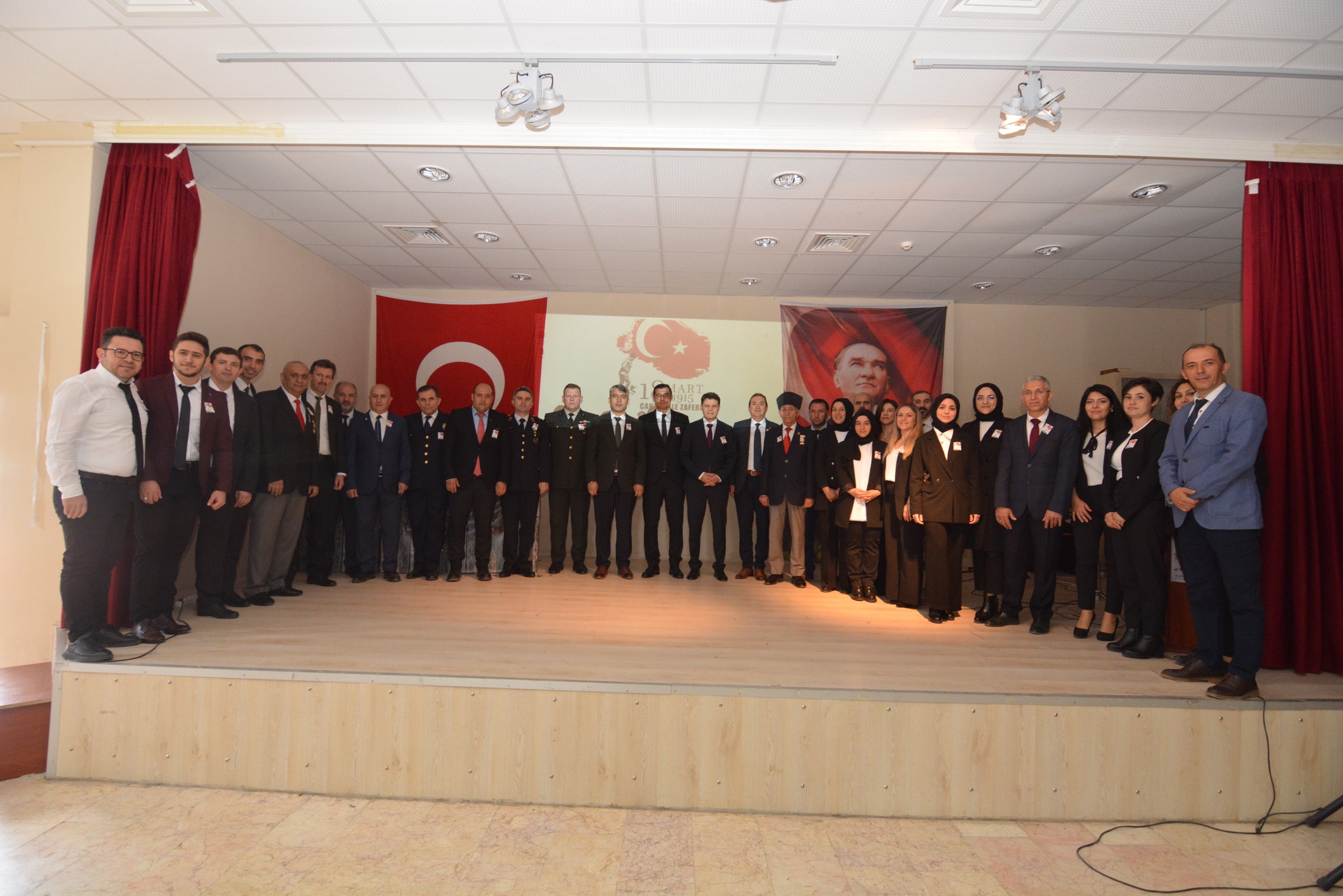 Sandıklı İlçe Milli Eğitim Müdürlüğü, 18 Mart Şehitleri Anma Günü'nü Kutladı