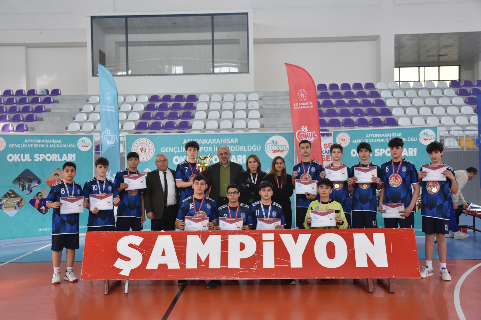 Okul Sporları Yıldız Erkek ve Kız Hentbol Türkiye Şampiyonası tamamlandı