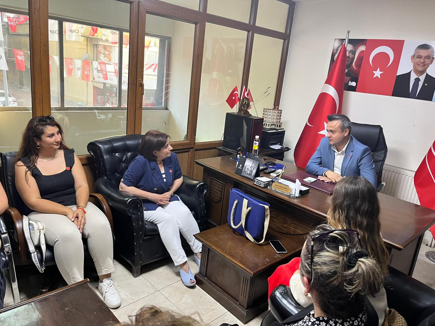 Abay, CHP Afyonkarahisar İl Başkanı Erhan’ı ziyaret etti!