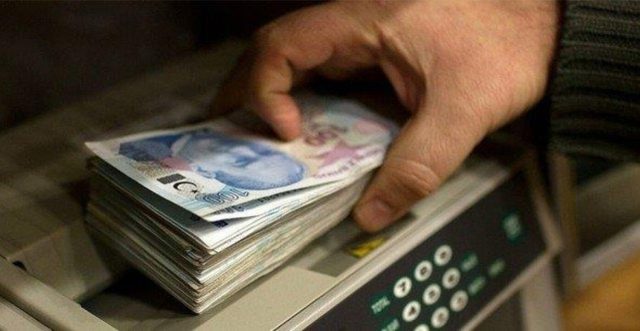 Bankada Parasi Olanlara Soguk Dus Etkisi Milyonlarca Kisi Etkilenecek 640X331