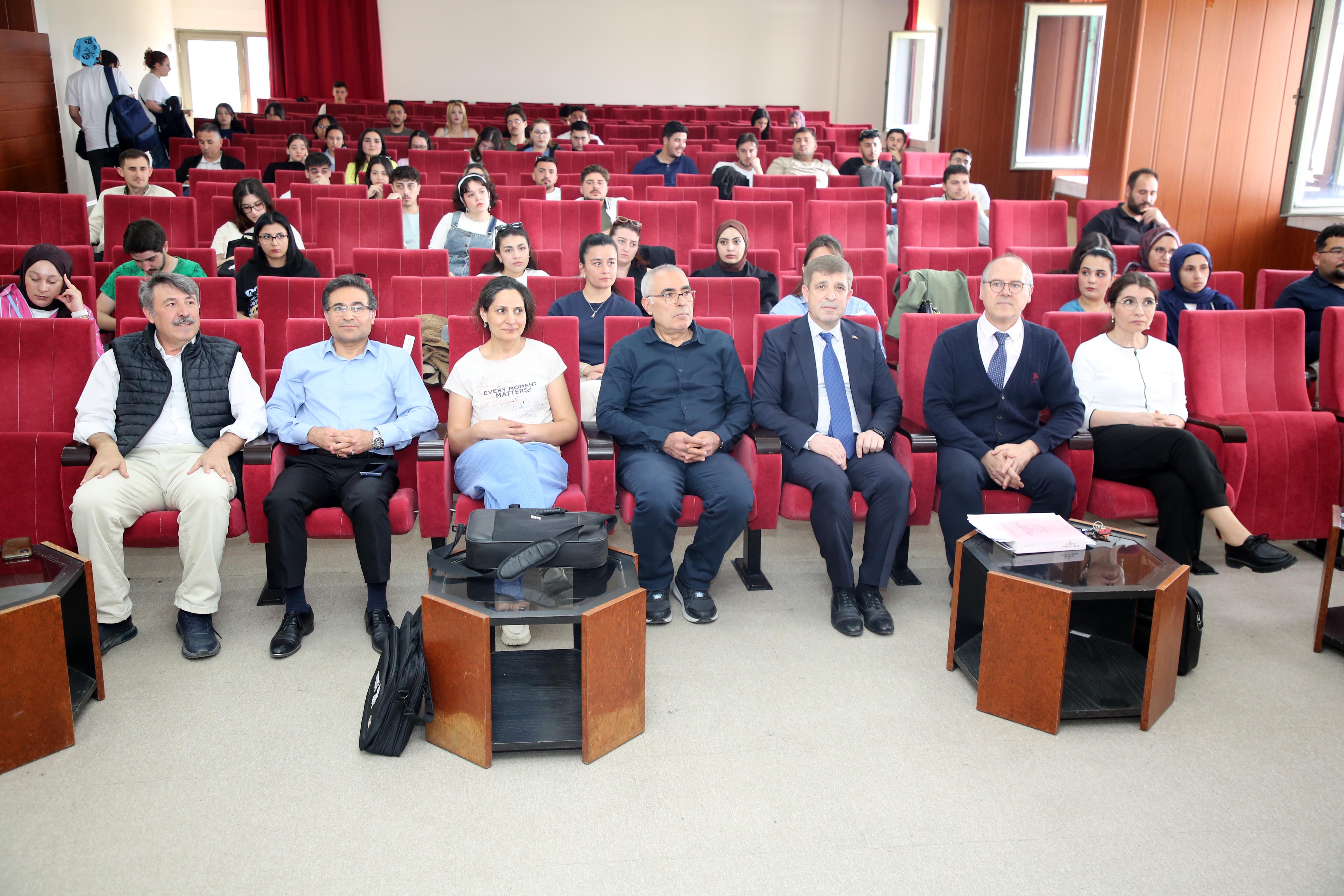 Akü’detürkiye Büyük Millet Meclisinin Açılışı Ve Milli Egemenlikkonferansı Verildi