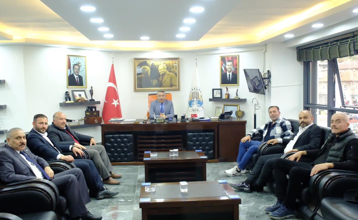 Esnaflardan Başkan Topçu’ya Zi̇yaret (2)