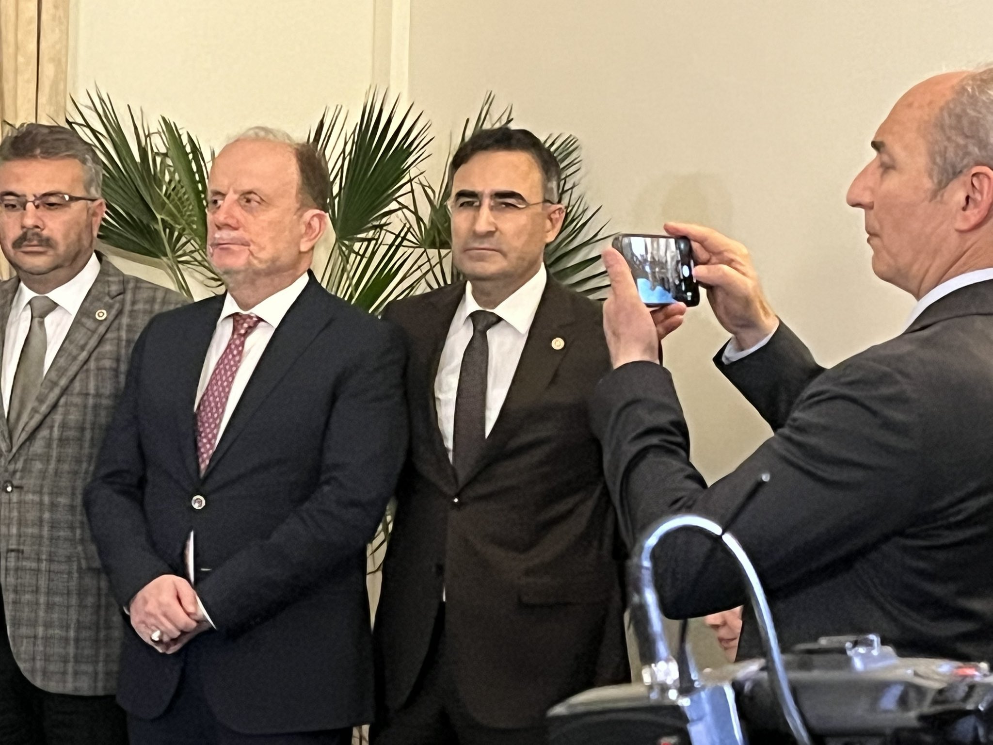 Mi̇lletveki̇li̇ Arslan’dan, Başkanveki̇li̇ Karaca'yi Görevi̇ Kötüye Kullanmakla Suçladi1