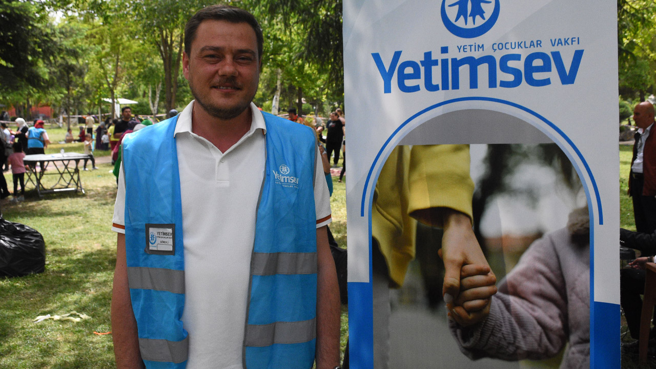 Afyon’da Yetim Çocuklara Bahar Neşes