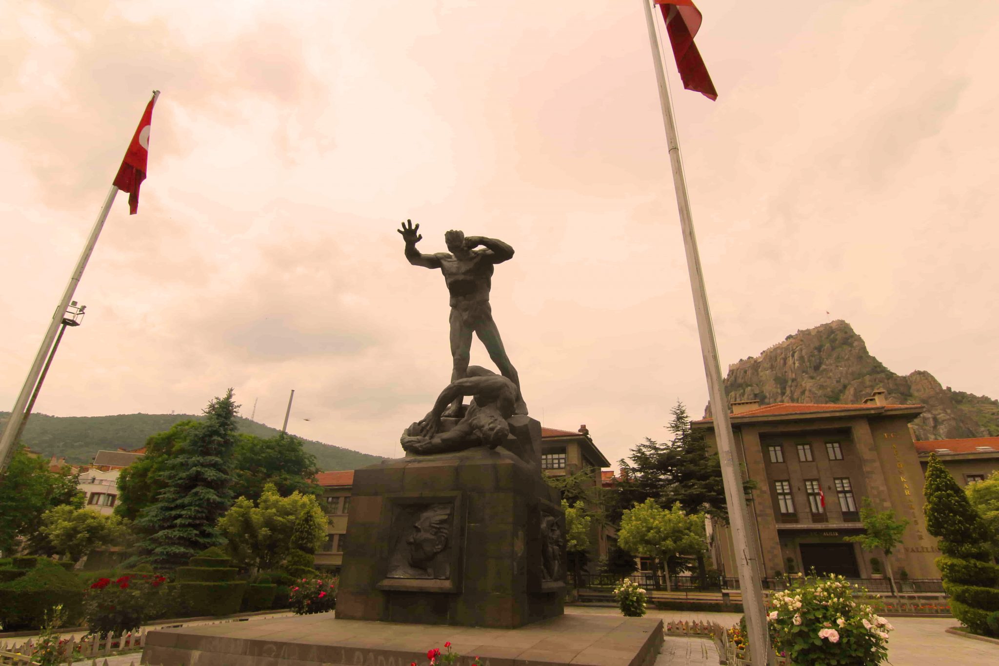 Afyonkarahisar Valilik 2048X1365